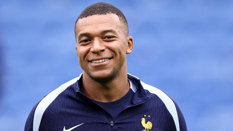 Mbappe trở lại ĐT Pháp, tạo nên nhiều chú ý