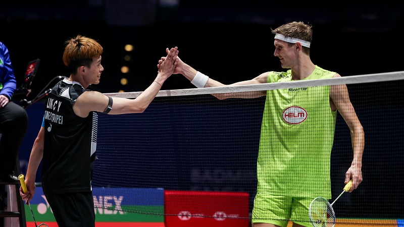 Viktor Axelsen ngậm đắng chia tay All England Open 2025